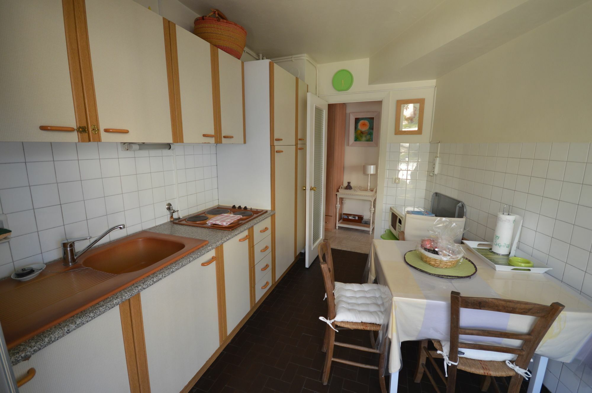 Three-bedroom Super Appartement